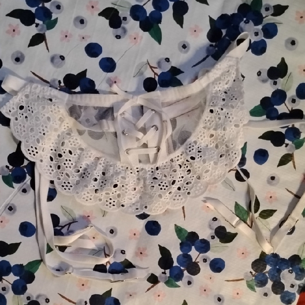Victoria Secret Garter Belt Lingerie Apron White Eyelet Sheer Lace Dream XS/S